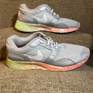 Nike Keisha Print Women’s Gray with Multicolor Patterned Soles Size 9.5 Shoes